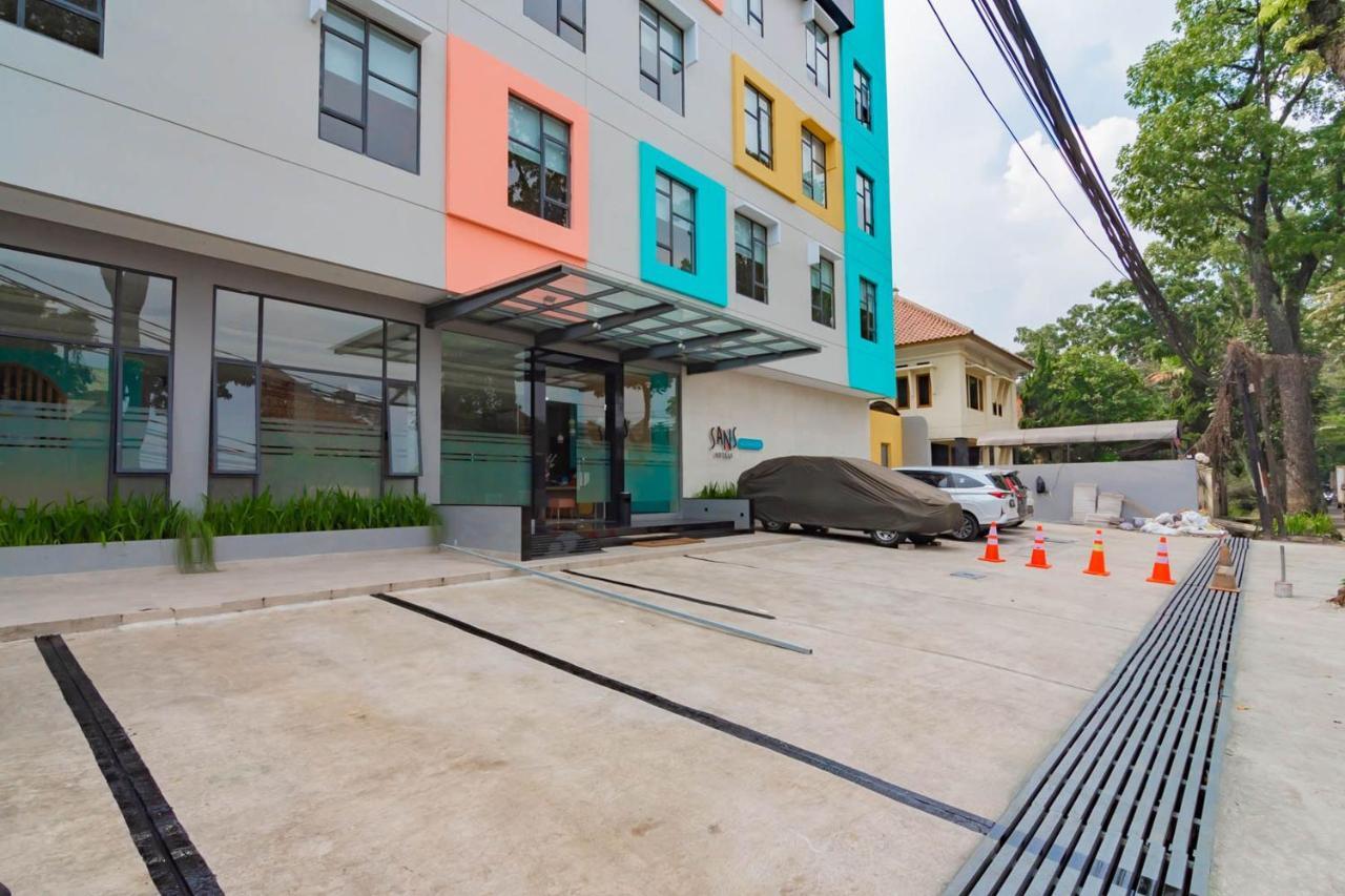 Sans Hotel Alexander Bandung Exterior photo